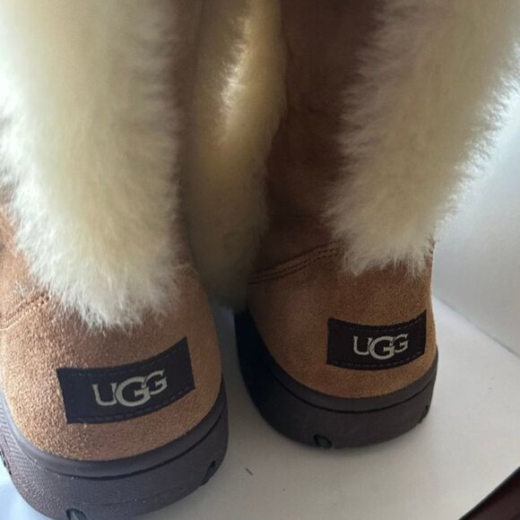 NEW Ugg Sunburst Tall Winter Boots in Chestnut Color Size 11 - Picture 7 of 9